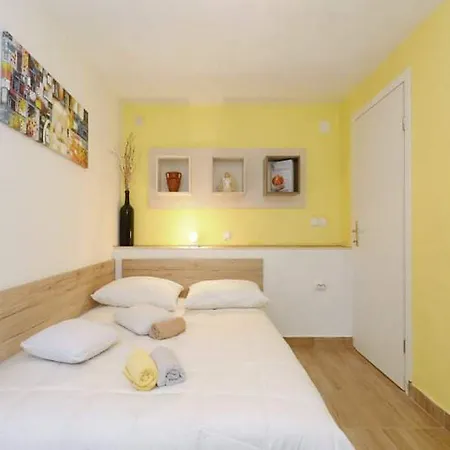 Sunny Stone With Free Parking * Zadar